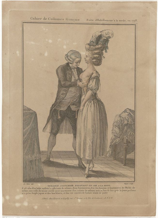 Gallerie des Modes et Costumes Français, 1778, P 85 Tailleur costumier essayant un cor de la mode, RP-P-2009-1487