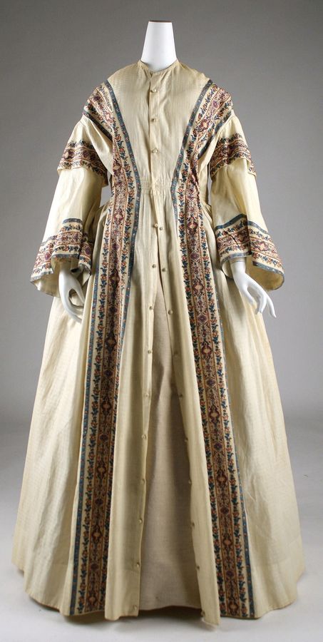 Dressing gown