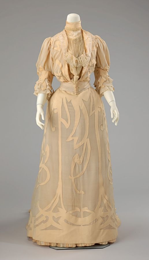 Wedding ensemble