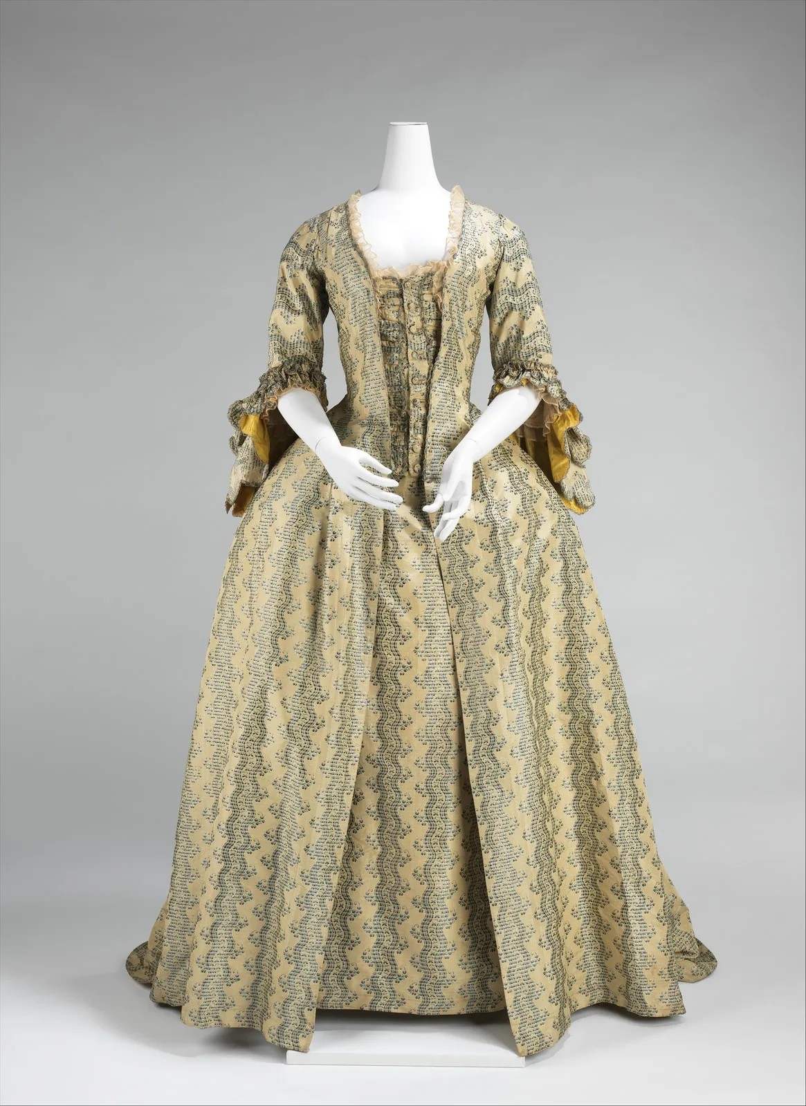 Robe à la française