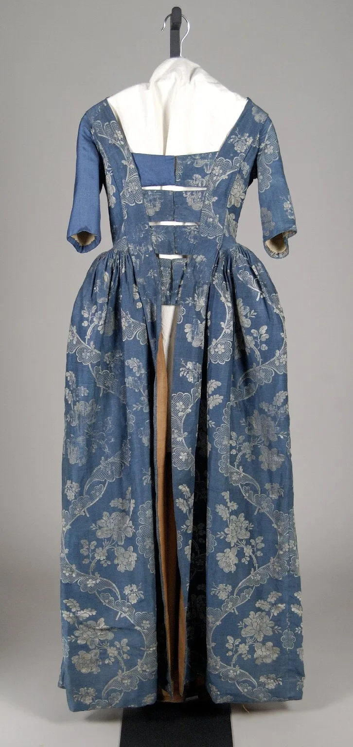 Robe à l'anglaise