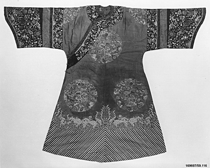 Woman's Informal Robe