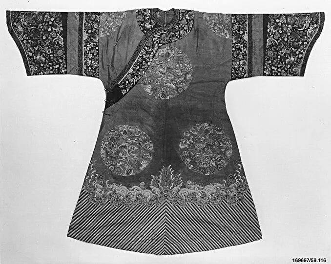 Woman's Informal Robe