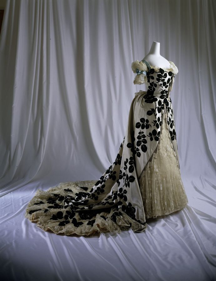 Evening dress
