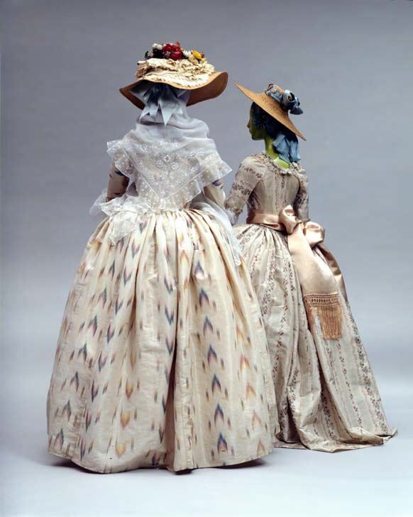 Robe à la Polonaise