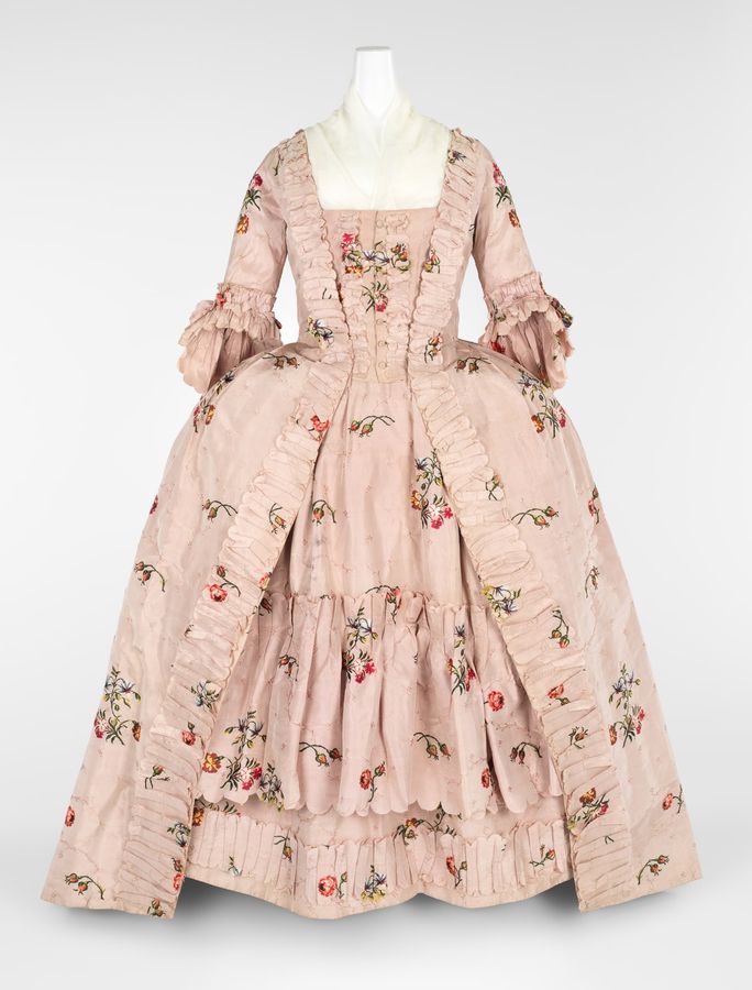 Robe à la française